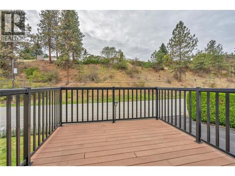 Photo 3 of 11318 Jubilee Road W Unit# 2, Main Town, Summerland