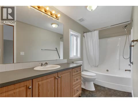 Primary Ensuite at 6688 Tronson Road Unit# 114, Okanagan Landing, Vernon