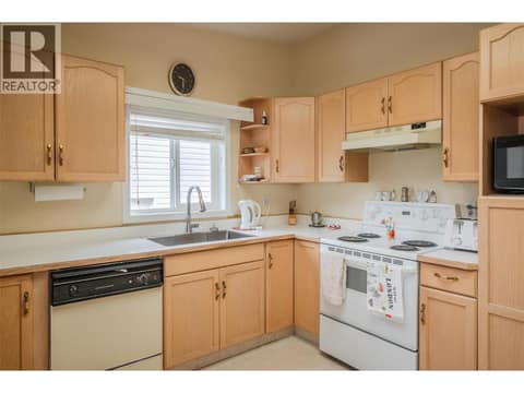 Photo 16 of 3400 Wilson Street Unit# 109, Main South, Penticton