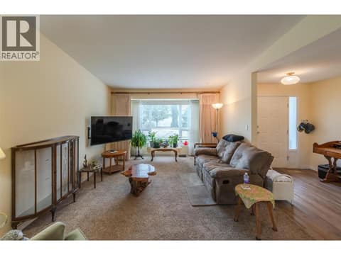 Photo 3 of 3400 Wilson Street Unit# 109, Main South, Penticton