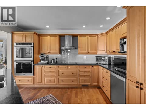 Photo 11 of 3050 Collens Hill Road, Lakeview Heights, West Kelowna