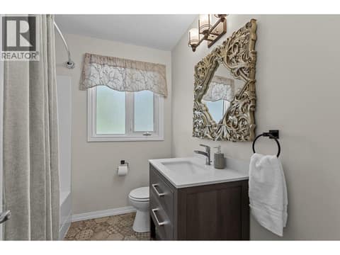 Photo 23 of 3050 Collens Hill Road, Lakeview Heights, West Kelowna
