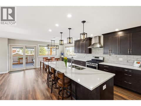 Photo 4 of 787 Kettle Avenue, Oliver