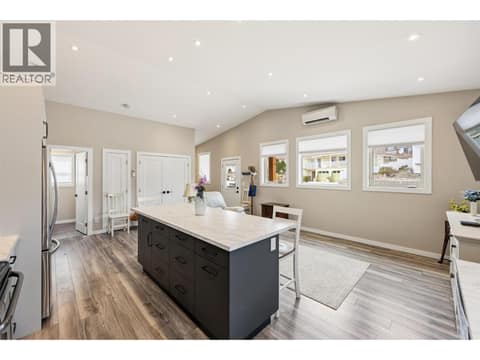SUITE at 787 Kettle Avenue, Oliver