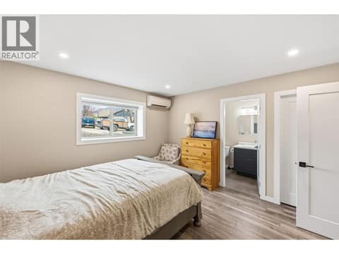 SUITE at 787 Kettle Avenue, Oliver