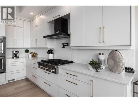 Photo 4 of 1546 Viognier Drive, Lakeview Heights, West Kelowna