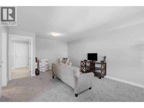 Photo 23 of 2352 Bossert Avenue, Brocklehurst, Kamloops