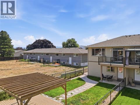 Photo 34 of 2352 Bossert Avenue, Brocklehurst, Kamloops