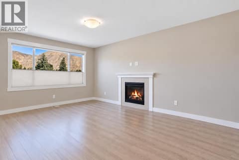 Photo 6 of 2352 Bossert Avenue, Brocklehurst, Kamloops
