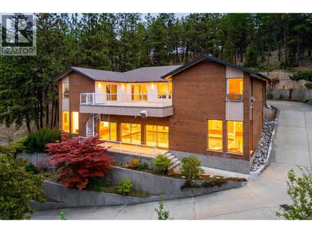 Photo 2 of 1045 Bartholomew Court, Lower Mission, Kelowna