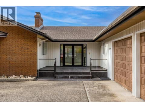 Photo 5 of 1045 Bartholomew Court, Lower Mission, Kelowna