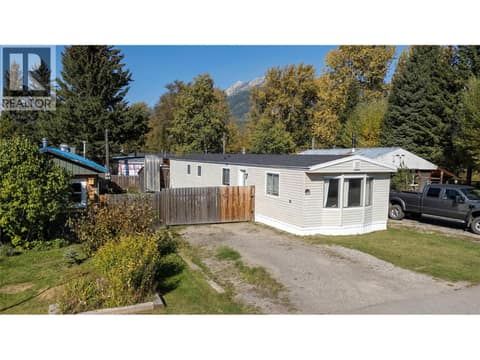 Photo 1 of 60 Cokato Road Unit# E14, Fernie