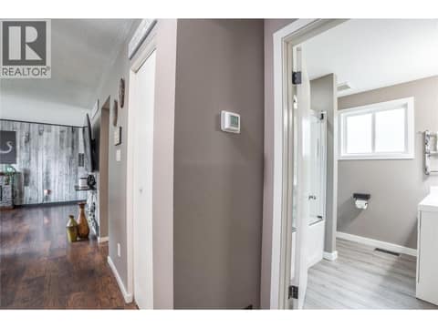 Photo 11 of 12408 CAMPBELL Crescent, Main Town, Summerland
