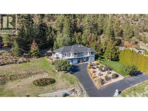 Photo 2 of 10804 GIANTS HEAD Road, Main Town, Summerland