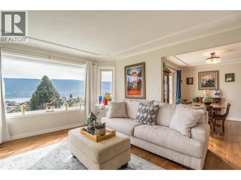 Photo 5 of 10804 GIANTS HEAD Road, Main Town, Summerland