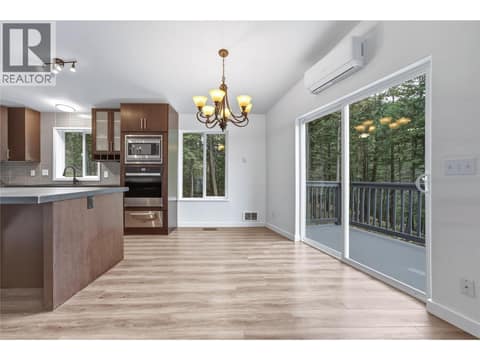 Photo 4 of 10824 Westshore Road, Okanagan North, Vernon