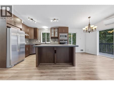 Photo 6 of 10824 Westshore Road, Okanagan North, Vernon