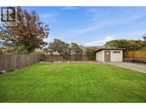 Photo 14 of 2624 Joyce Avenue, Brocklehurst, Kamloops