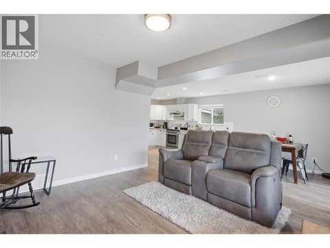 Photo 20 of 2624 Joyce Avenue, Brocklehurst, Kamloops