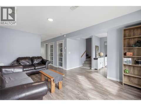 Photo 23 of 2624 Joyce Avenue, Brocklehurst, Kamloops