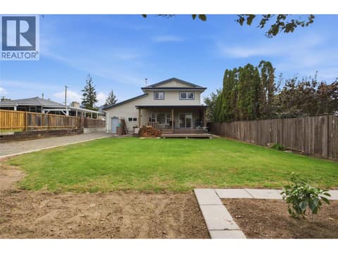 Photo 6 of 2624 Joyce Avenue, Brocklehurst, Kamloops