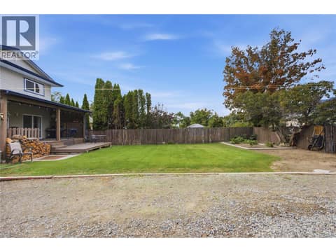 Photo 7 of 2624 Joyce Avenue, Brocklehurst, Kamloops