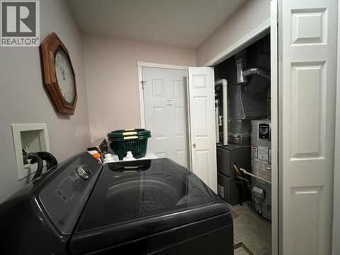 Photo 11 of 604 6th Avenue, Swan Lake West, Vernon