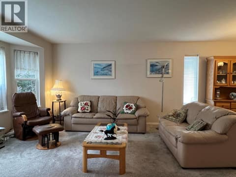 Photo 3 of 604 6th Avenue, Swan Lake West, Vernon