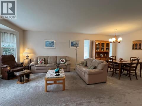 Photo 4 of 604 6th Avenue, Swan Lake West, Vernon