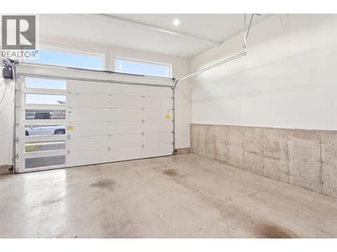 Bright Garage at 647 Deans Drive, Black Mountain, Kelowna