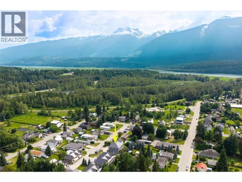 Photo 49 of 703 Center Street, Revelstoke