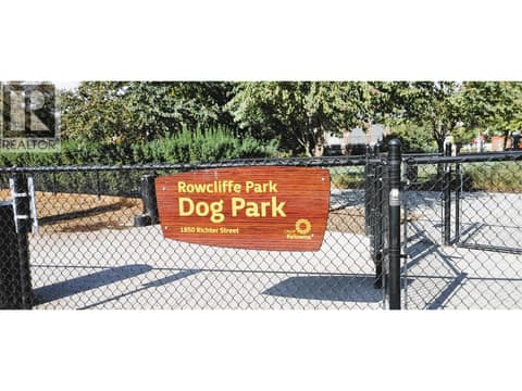 Dog Park at 625 Rowcliffe Avenue Unit# 207, Kelowna South