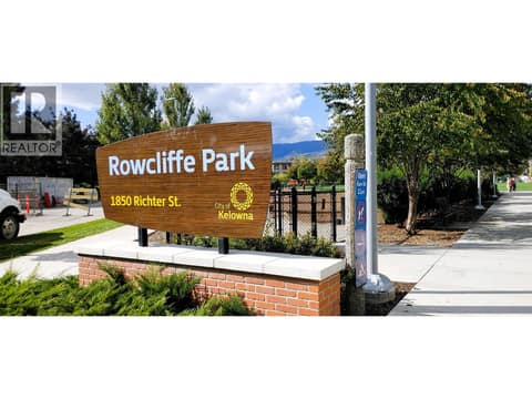 Rowcliffe Park across the street at 625 Rowcliffe Avenue Unit# 207, Kelowna South