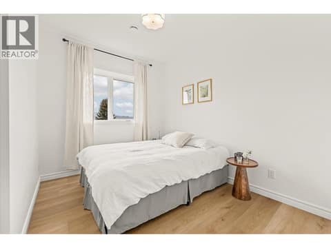 Lower floor bedroom at 2815 Copper Ridge Drive, Smith Creek, West Kelowna