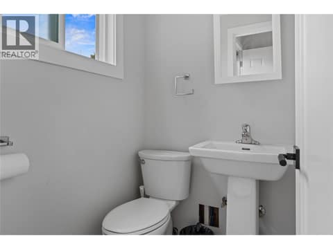 Photo 19 of 3135 Walnut Street Unit# 5, Lower Mission, Kelowna