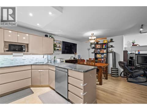 Photo 3 of 2288 Benvoulin Road Unit# 109, Springfield/Spall, Kelowna
