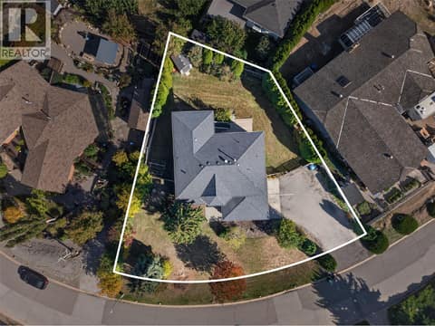 Photo 2 of 3777 Salloum Road, Glenrosa, West Kelowna