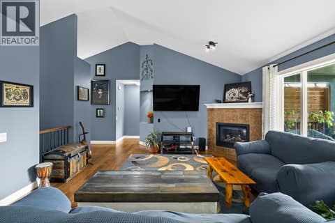 Photo 4 of 2095 Bernau Court, Lake Country South West