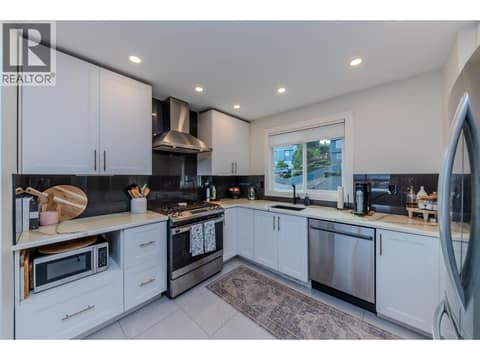 Photo 14 of 891 Gleneagles Drive, Sahali, Kamloops