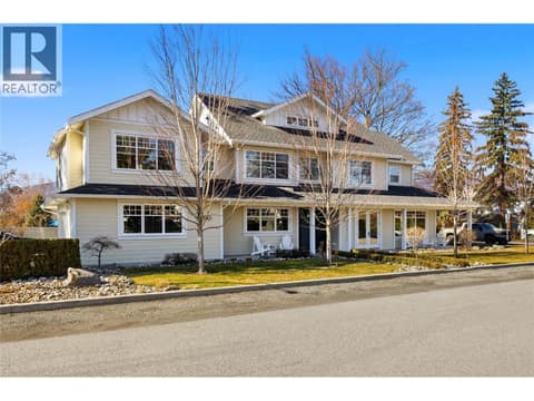 Photo 4 of 2050 Long Street, Kelowna South