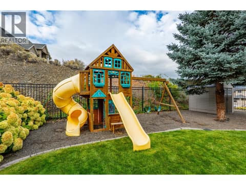 Photo 18 of 158 Fernie Place, South Kamloops