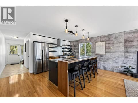 Photo 11 of 339 5TH Avenue Unit# 1, Golden