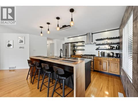 Photo 13 of 339 5TH Avenue Unit# 1, Golden