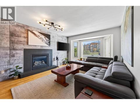 Photo 19 of 339 5TH Avenue Unit# 1, Golden