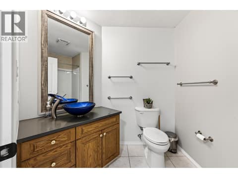 Photo 30 of 339 5TH Avenue Unit# 1, Golden