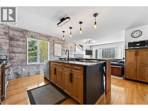 Photo 9 of 339 5TH Avenue Unit# 1, Golden