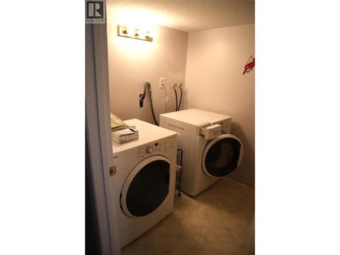 Photo 24 of 1233 Hook Drive, Batchelor Heights, Kamloops