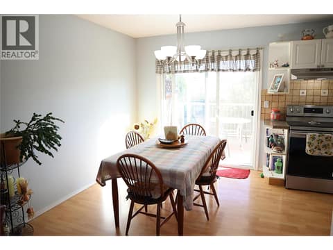 Photo 5 of 1233 Hook Drive, Batchelor Heights, Kamloops