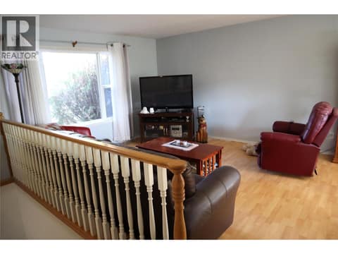 Photo 6 of 1233 Hook Drive, Batchelor Heights, Kamloops