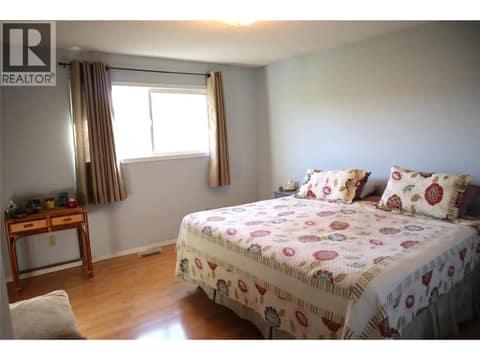 Photo 9 of 1233 Hook Drive, Batchelor Heights, Kamloops